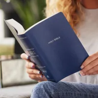 Anglais, Bible NKJV - Blue, red letter edition